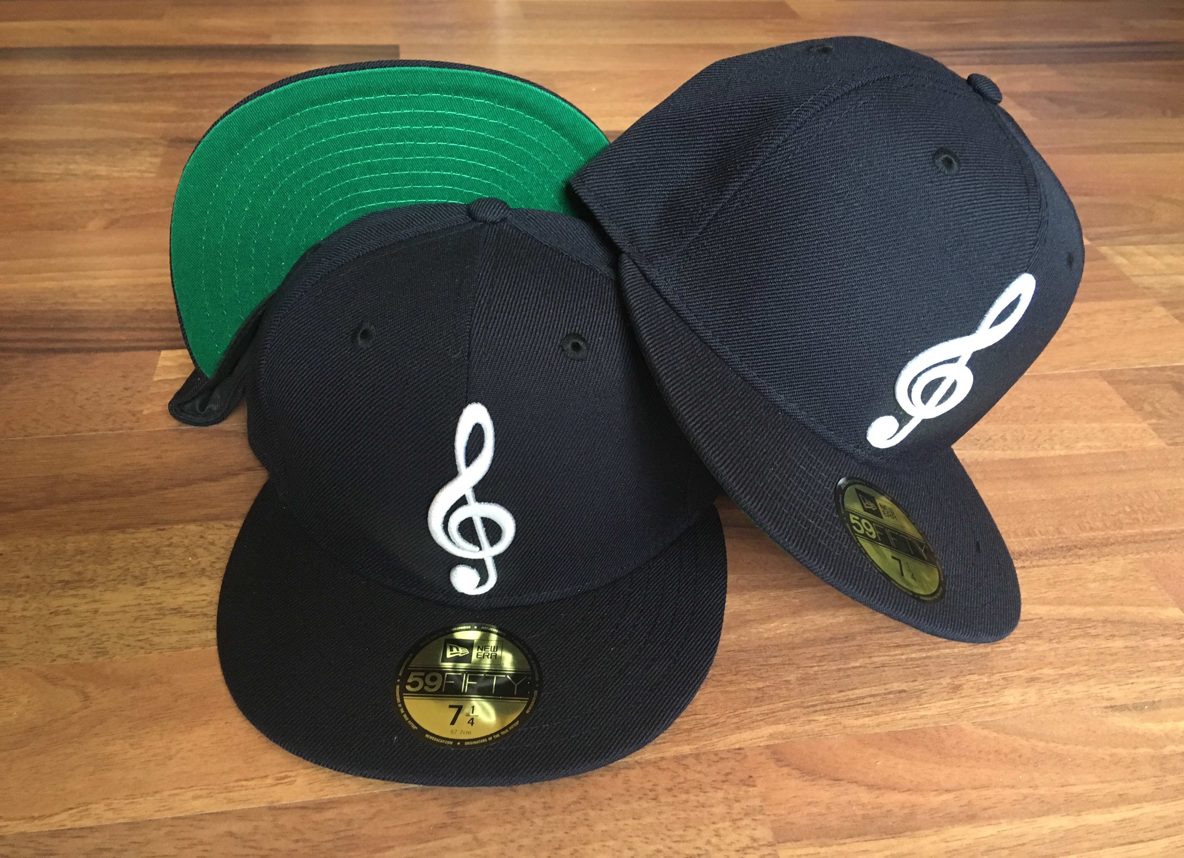 New Era 59FIFTY Unlicensed The Music Note exclusive Cap in Maroon Grey Origina Pic plus green undervisor